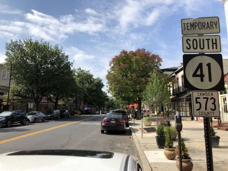 View south along New Jersey State Route 41 and Camden County Route 573 (Kings Highway) at Camden County Route 561 (Haddon Avenue) in Haddonfield, Camden County, New Jersey