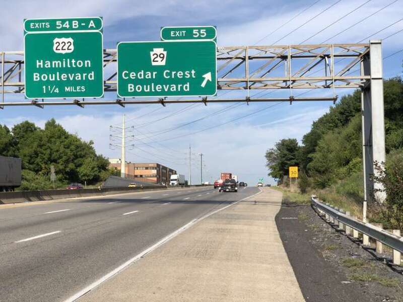 View west along Interstate 78 and north along Pennsylvania State Route 309 at Exit 55 (Pennsylvania State Route 29, Cedar Crest Boulevard) in Salisbury Township, Lehigh County, Pennsylvania