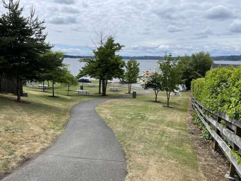 Medina Beach Park (Medina, Washington).