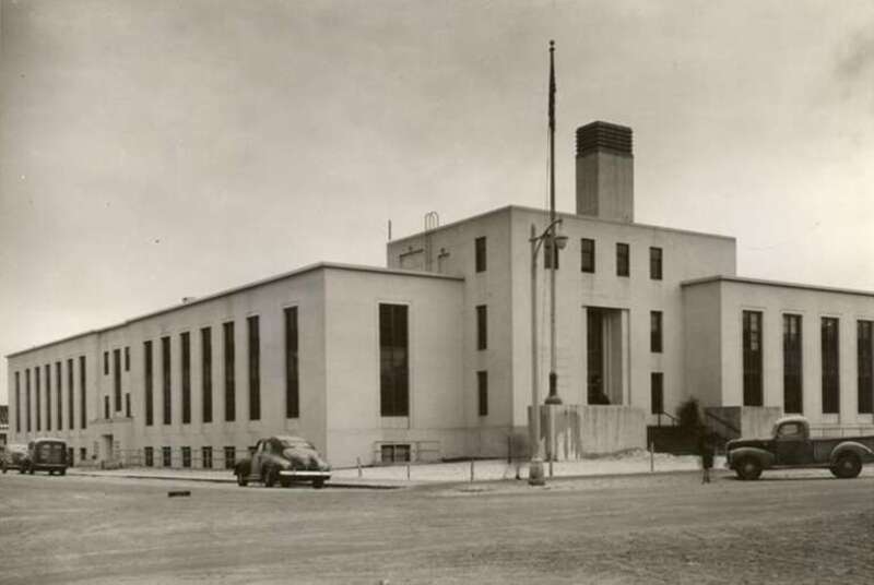 U.S. Post Office and Courthouse (1941)
Completed in 1940.
Architect: Gilbert Stanley Underwood

Still in use by the U.S. District Court for the District of Alaska.
