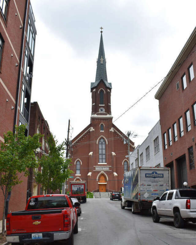 The Victorian Commercial Block in Lexington, Kentucky, also known as the Square, is listed on the National Register of Historic Places. Algonquin Street, formerly Spring Street, is a boundary of the district.