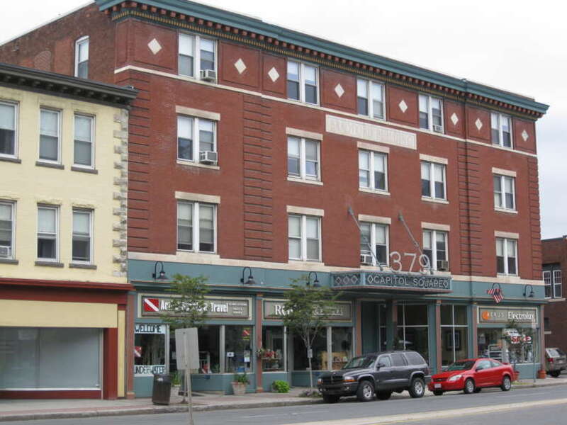 Bradford Block, Pittsfield, Massachusetts; part of the Upper North Street Commercial District.



This is an image of a place or building that is listed on the National Register of Historic Places in the United States of America. Its reference number