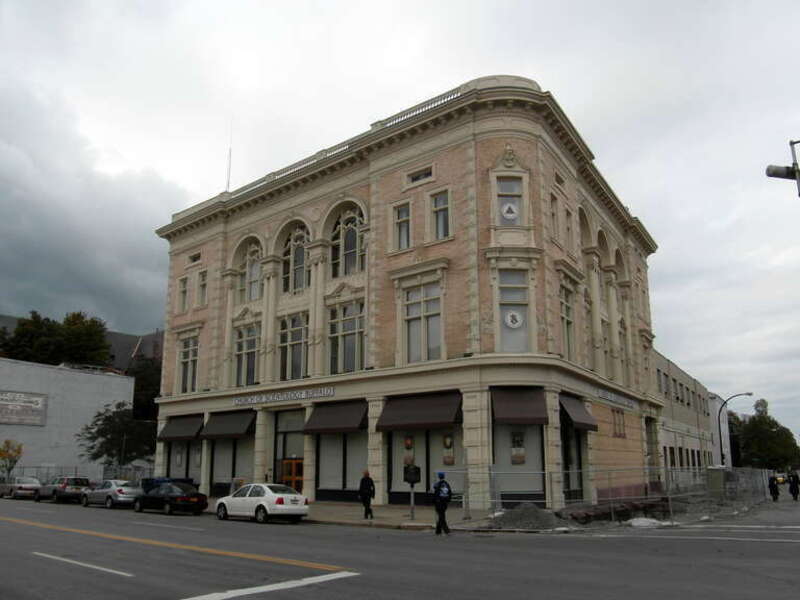 836 Main Street, Buffalo. Built in 1893 as the Buffalo Catholic Institute Public Library.