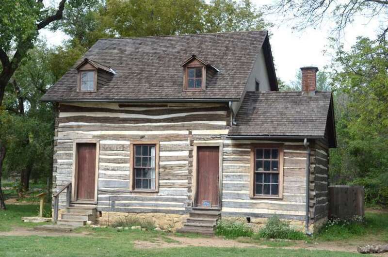 Darius Sales Munger House