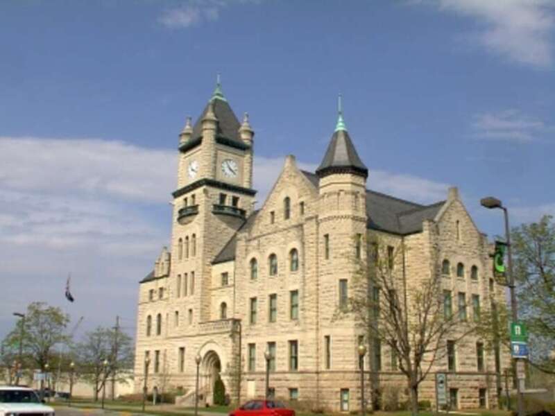 Photo I shot of the county courthouse in Lawrence, Kansas