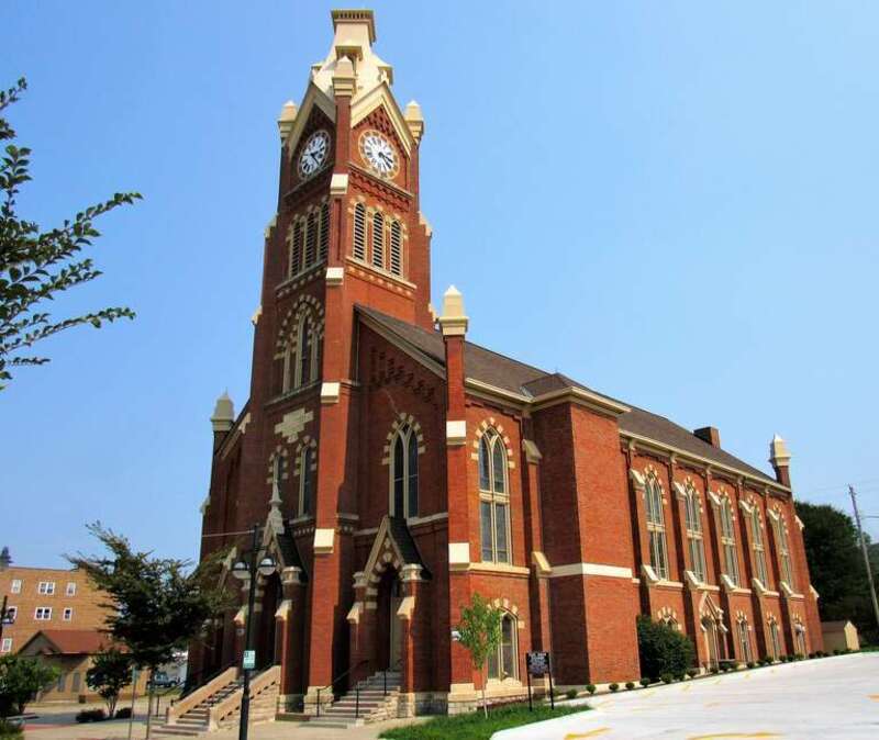 First Lutheran Church in downtown Moline, Illinois.