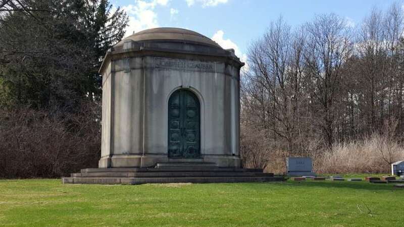 The Glauber mausoleum on the west side of Mayfield Cemetery in Cleveland Heights, Ohio.  Mayfield is a Jewish cemetery adjacent to Lake View Cemetery.