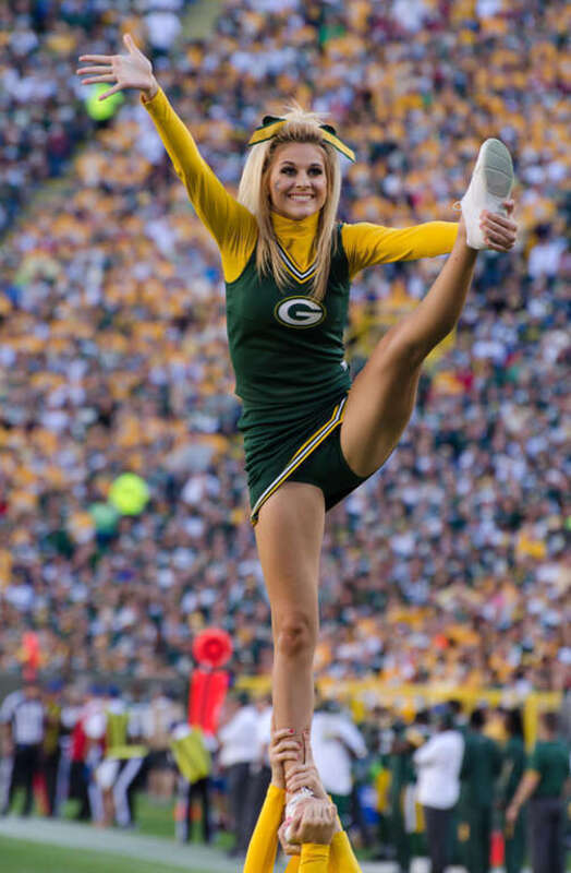 San Francisco 49ers vs. Green Bay Packers at Lambeau Field on September 9, 2012. Photo by Mike Morbeck.