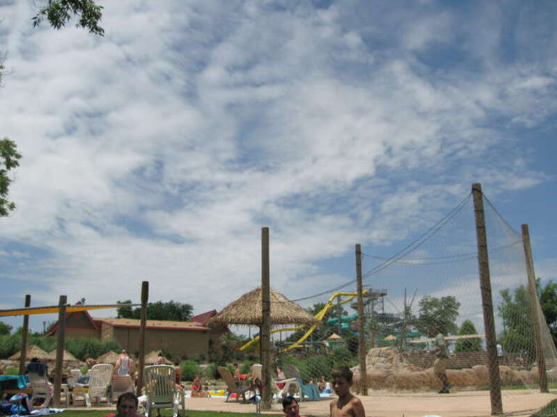 hawaiian falls garland