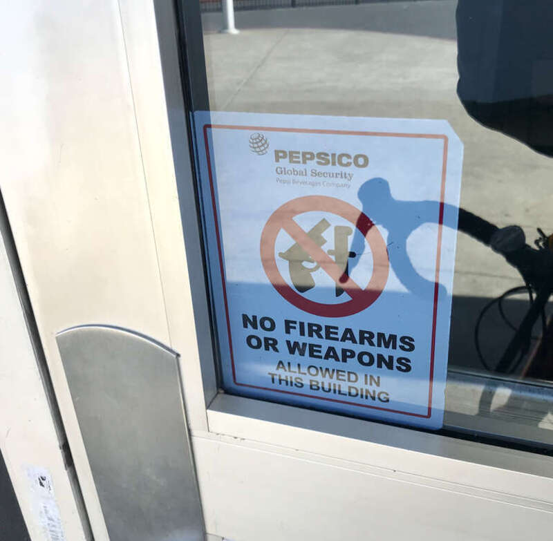 &quot;No Firearms or Weapons&quot; sign at Pepsico in Hayward, CA