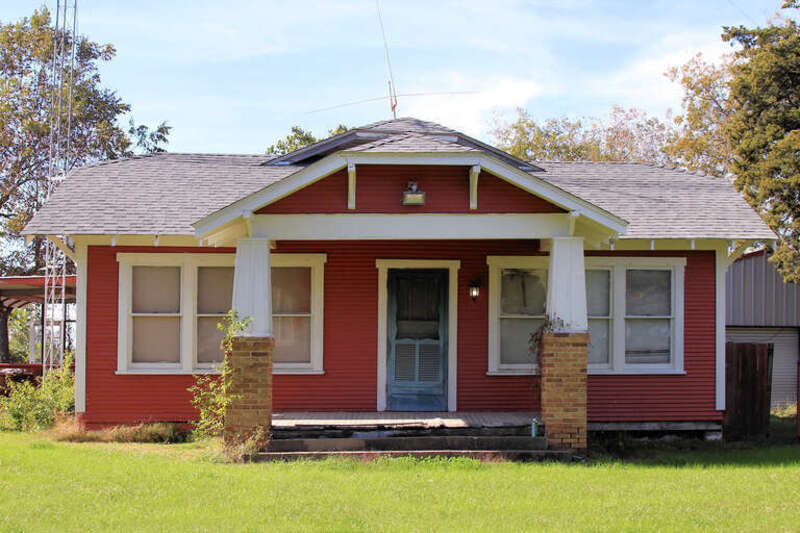 The House at 600 N. Washington in Bryan, Texas, United States was built circa 1925. It was listed on the National Register of Historic Places on September 25, 1987.