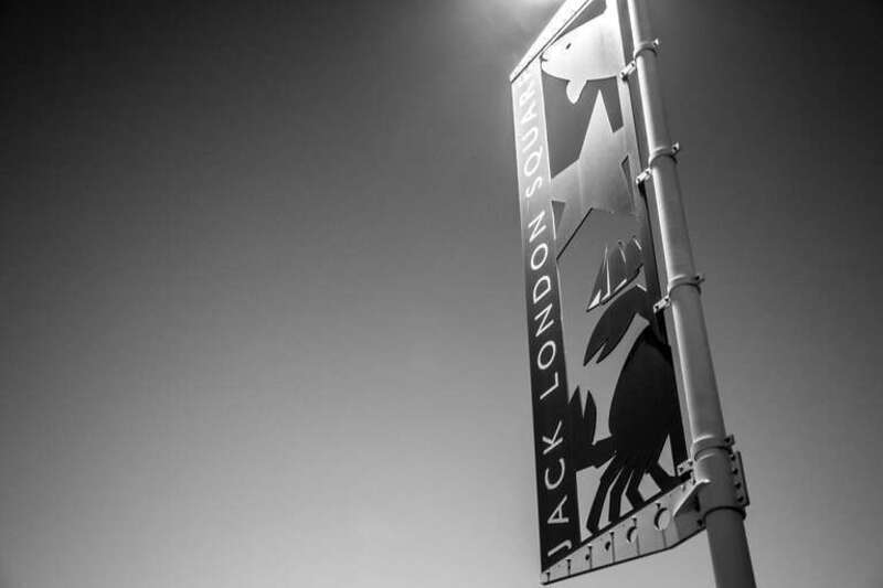 Oakland, California

Licensing: flickr@tonywebster.com