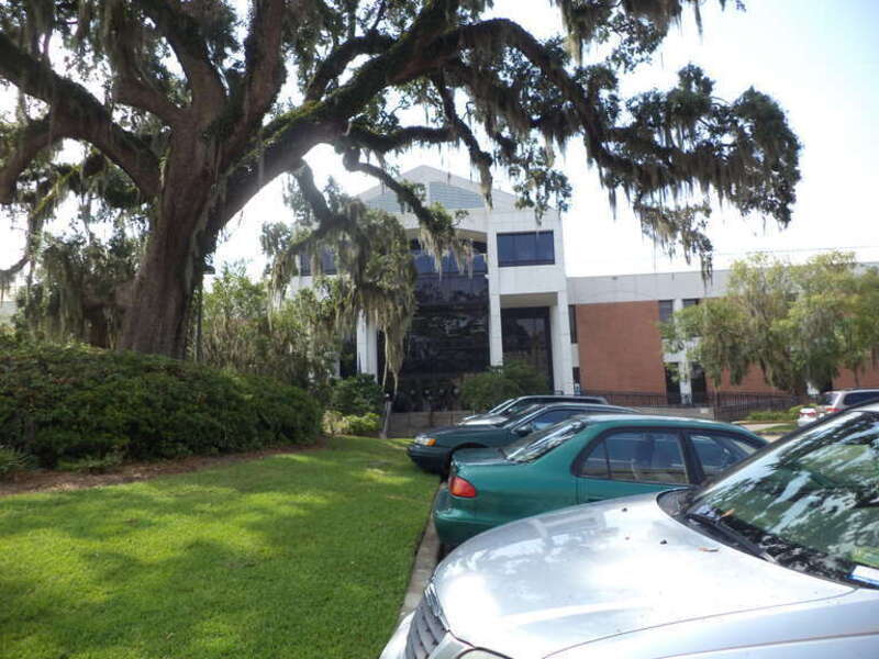 Leroy Collins Leon County Public Library main entrance, Tallahassee, Leon County, Florida