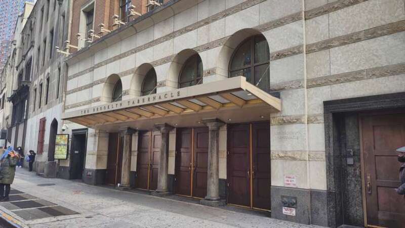 Smith Street entrance of Loew's Metropolitan Theatre (former movie theater in Downtown Brooklyn), now the Brooklyn Tabernacle.