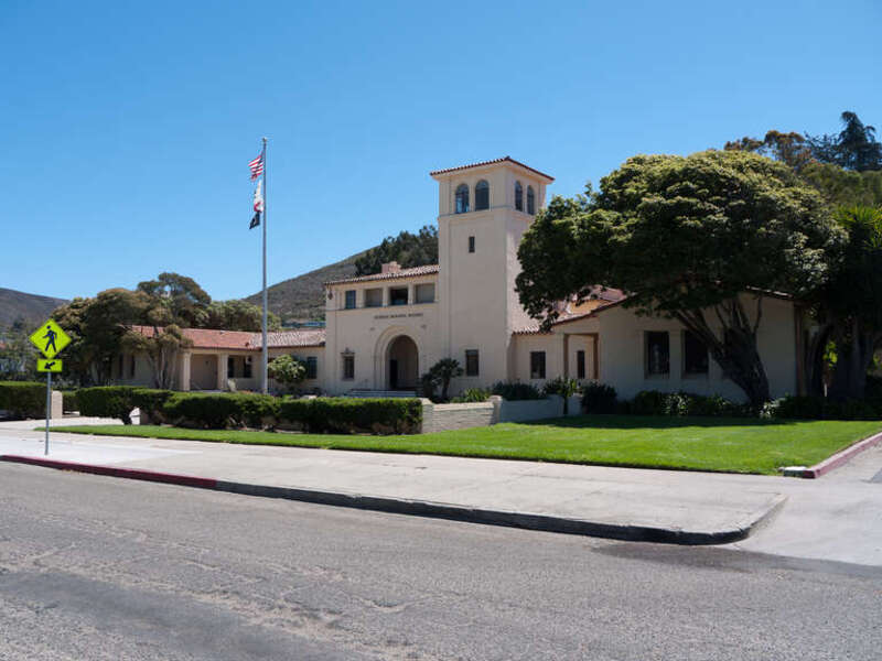 Lompoc Veterans Memorial Bldg.