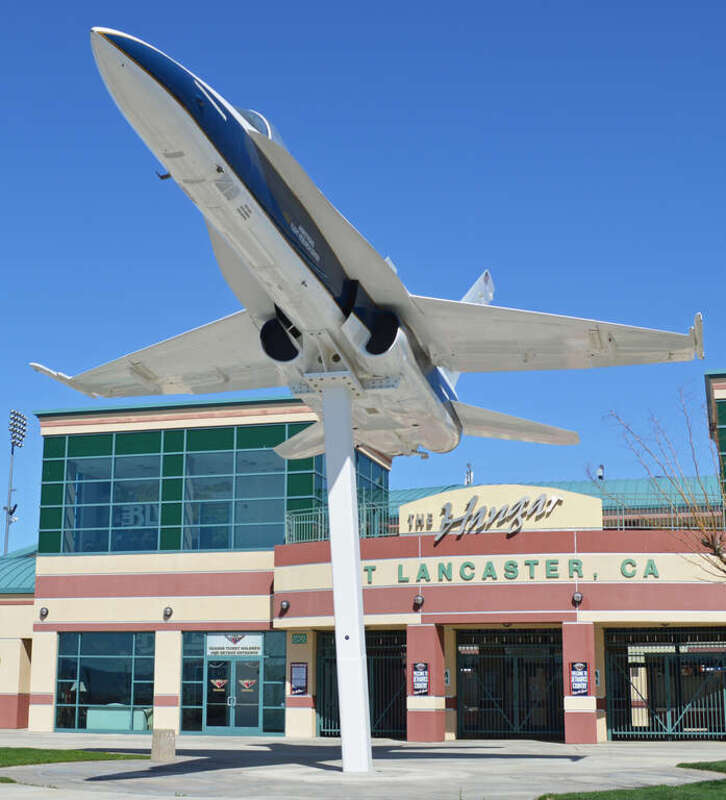 c/n 13, l/n A011.
US Navy Bureau No 161214.
This pre-production Hornet was a flight test aircraft at Pax River NAS, before transferring to NASA in August 1987 as ‘842’. Retired ten years later after 513 flights for NASA, it was placed on display at