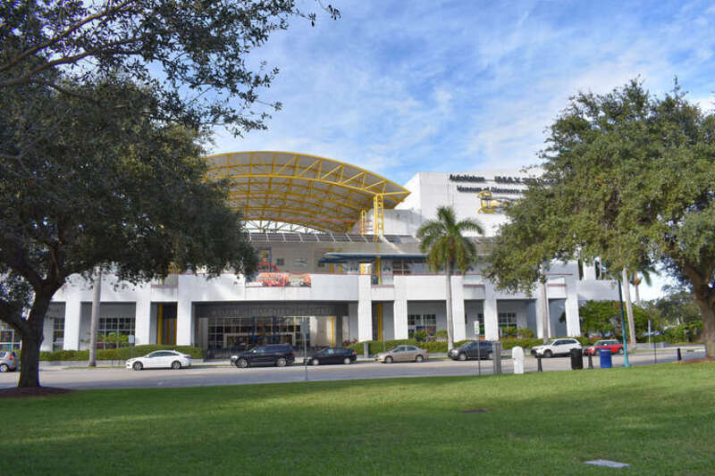The Museum of Discovery and Science in Fort Lauderdale, Florida, began as the Discovery Center at the New River Inn. It opened at this site in 1992.