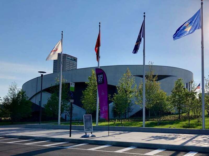 Image taken in Columbus, Ohio, by User:W lemay (Warren LeMay). May require further categorization.