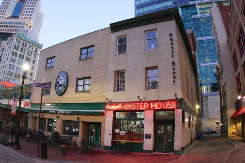 At 142 years old, The Original Oyster House is Pittsburgh’s oldest bar and restaurant.  Located in the heart of Market Square, the unique tavern has been designated a historic landmark by the Pittsburgh History and Landmarks Foundation.

When The
