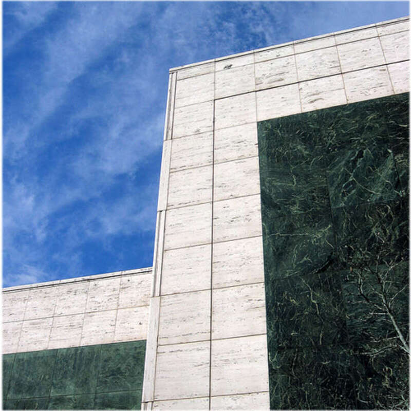 Detail of the Birmingham Museum of Art's Oscar Wells Memorial Building (1959). Green (South American?) Marble and Travertine. Birmingham, Alabama, USA