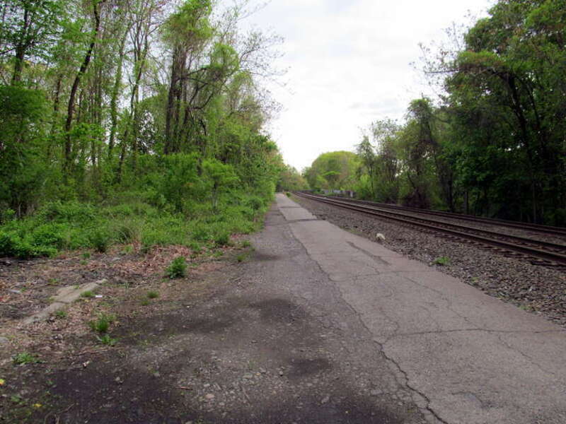 Abandoned platform at the former Riverside mainline station in May 2012