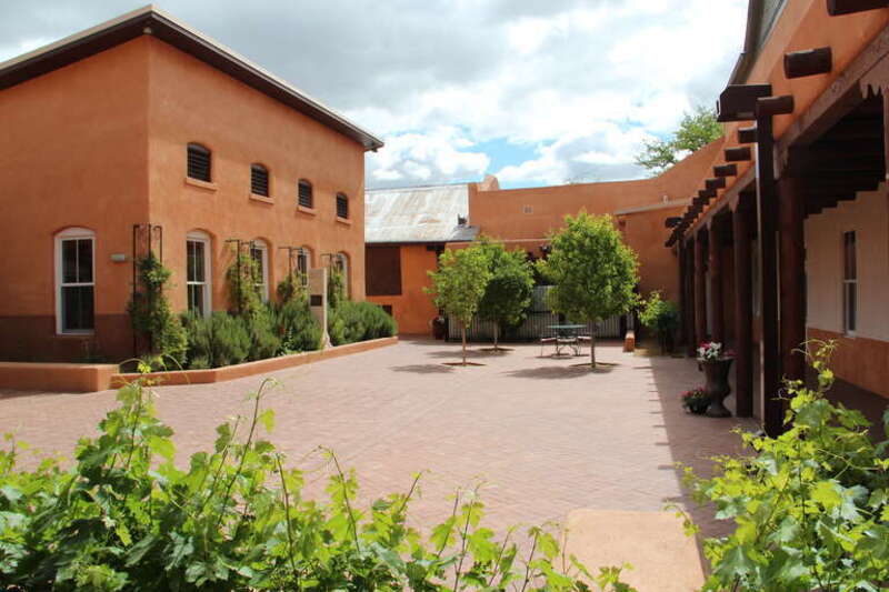 San Felipe de Neri Church courtyard - panoramio.jpg San Felipe de Neri Church courtyard