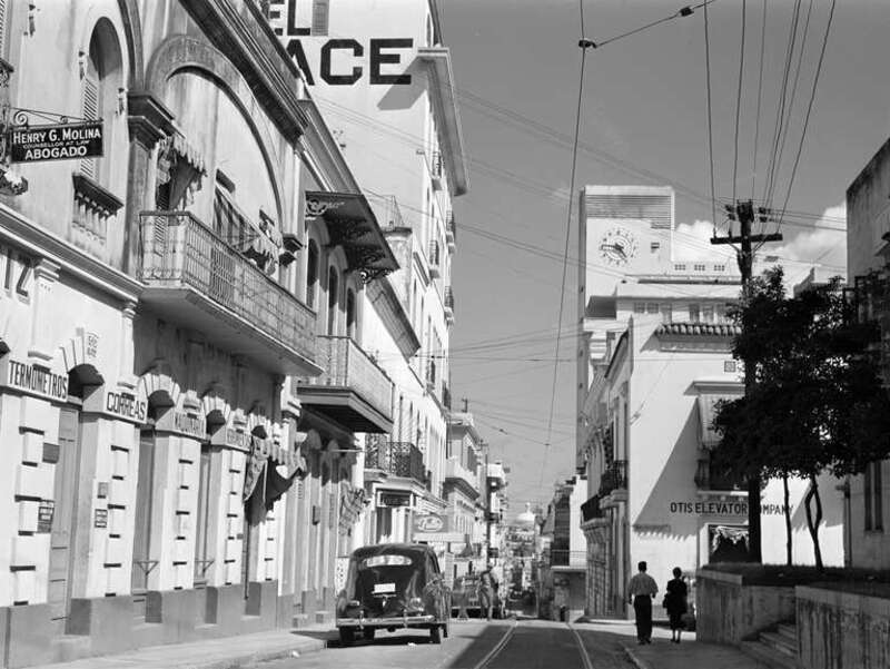 1 negative : safety ; 3 1/4 x 4 1/4 inches or smaller.