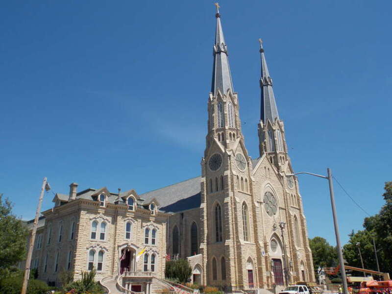 diocesan rectory (former diocesan chancery) and Cathedral of St. Mary of the Immaculate Conception in Peoria, Illinois