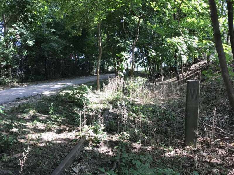 Whistle post, Seaside Trail, Plymouth, Massachusetts
