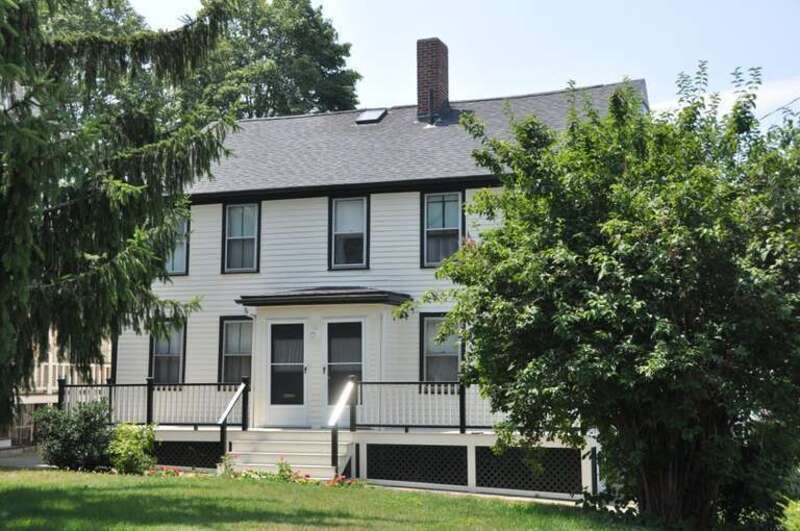 A photograph of the historic Fuller-Bemis House in Waltham, Massachusetts.