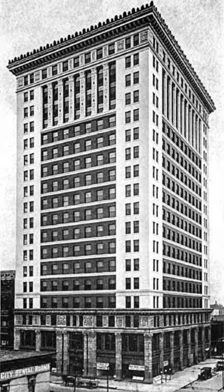 The Woodmen of the World Building in Omaha, Nebraska, shortly after completion in 1912