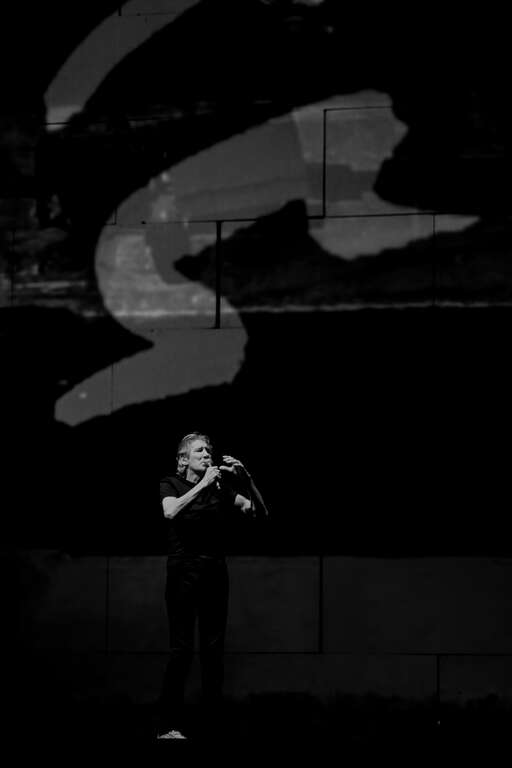 The Wall Live concert tour by Roger Waters, formerly of Pink Floyd, at BankAtlantic Center, Sunrise, Miami, Florida, June 15th, 2012.
The tour is the first time the Pink Floyd album The Wall has been performed in its entirety by the band or any of