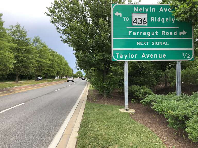 View south along Maryland State Route 70 (Rowe Boulevard) just north of Melvin Avenue and Farragut Road in Annapolis, Anne Arundel County, Maryland