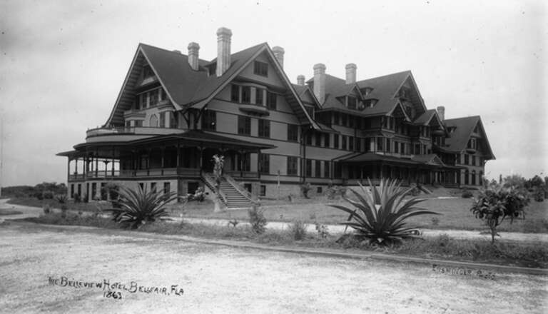 Local call number: RC02393
Title: Belleview Biltmore Hotel: Belleair, Florida
Date: ca. 1899
General note: The Belleview Biltmore Hotel, located at 25 Belleview Blvd. in Belleair, Florida, was built by Henry B. Plant in 1897. It was added to the