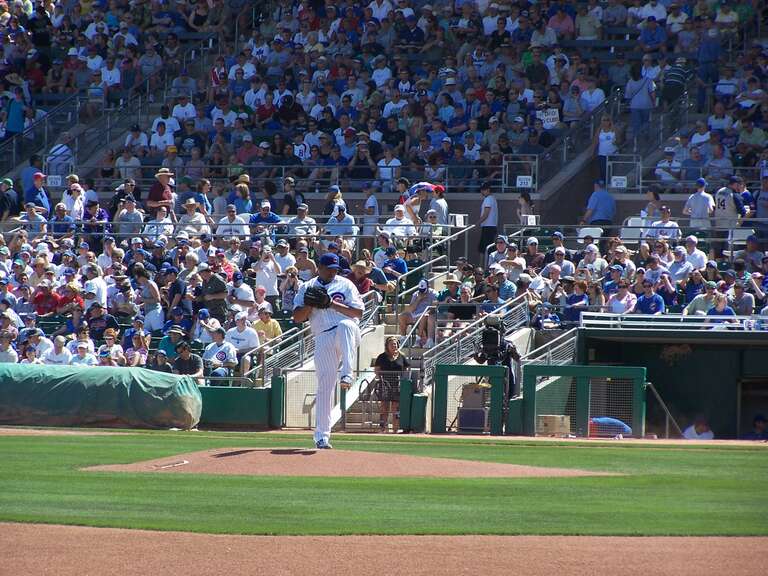 The quick working Zambrano would pitch six innings, give up one run and four hits, but strike out six, getting the win over the Mariners. He would also go 1 for 2 with a double, scoring his team's first run.