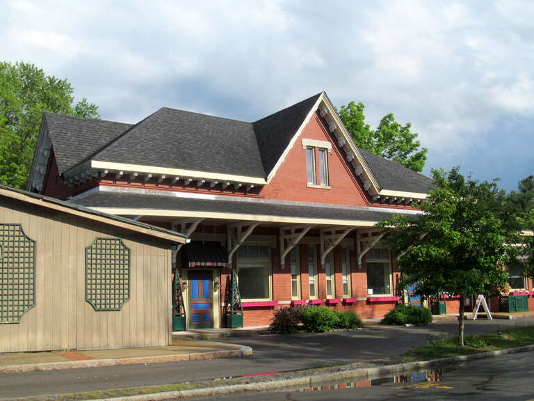 Dean Street station in June 2017
