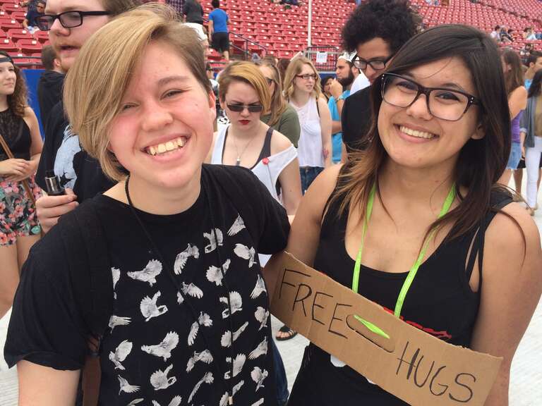 Free Hugs at EdgeFest 2016