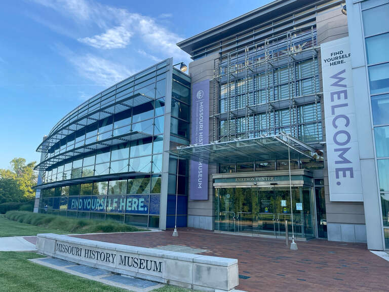 Photograph of the rear entrance to the Missouri History Center taken in 2023