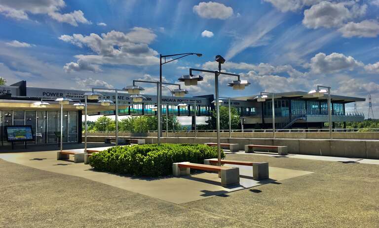 Niagara Power Vista, 5777 Lewiston Road, Lewiston, New York, July 2020. With the visitor center (left), the observation deck across the way adjacent to the gorge itself (right), and the 257-foot skybridge that traverses Lewiston Road and the Robert