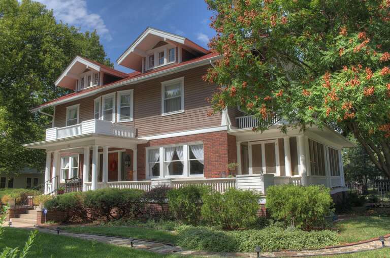 Frank D. Wolcott House, 100 W. 20th Ave. Hutchinson