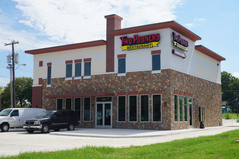 Two Podners Bar-B-Que &amp;amp; Seafood (future location) in the South Dallas neighborhood in Dallas, Texas (United States).