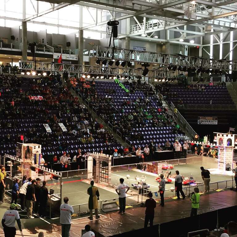 Team Neutrino is in the finals! @frcneutrino #omgrobots 87/365 #project365 #365 FIRST Robotics Championship, Iowa Regional, Cedar Falls, Iowa #FIRSTinIowa #frciacf