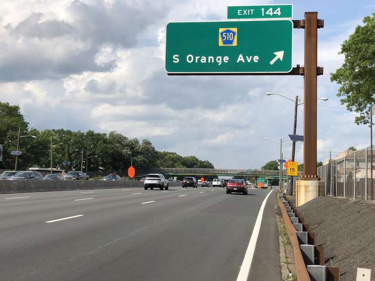 View north along New Jersey State Route 444 (Garden State Parkway) at Exit 144 (Essex County Route 510, South Orange Avenue) in Irvington Township, Essex County, New Jersey