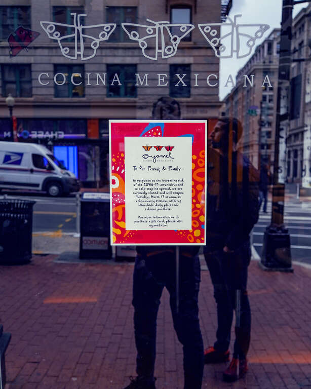 2020.03.16 DC People and Places in the Age of Coronavirus, Washington, DC USA 076 05013