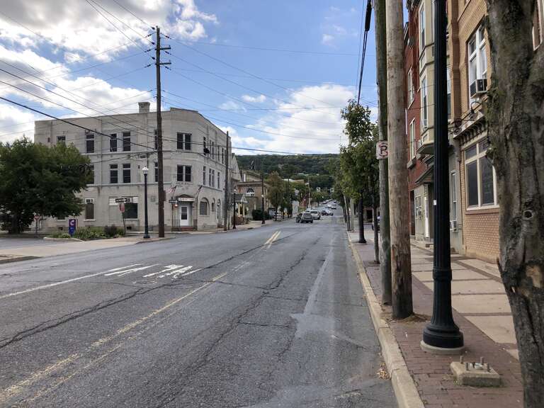 View north along Pennsylvania State Route 412 (Brodhead Avenue) between Third Street and West Graham Place in Bethlehem, Northampton County, Pennsylvania