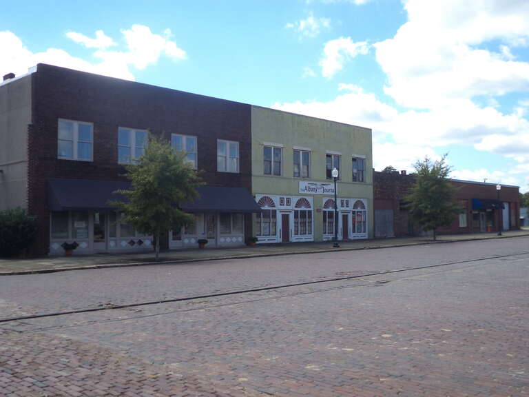 Albany Railroad Depot Historic District, E. Roosevelt Ave. Albany. Albany Railroad Historic District Buildings
