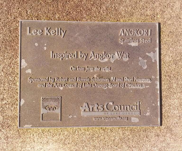 Plaque on Angkor I statue in Lake Oswego, OR