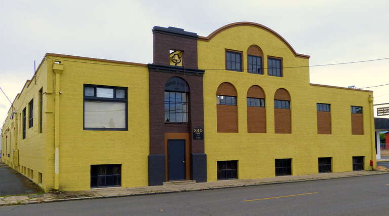 The historic Cooley–Neff Warehouse (built ca. 1924), located at 340 North Fir Street in Medford, Oregon, United States, is listed on the US National Register of Historic Places.



This is an image of a place or building that is listed on the