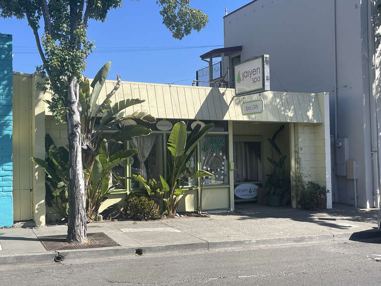 Jaiyen Spa, Sebastopol, California