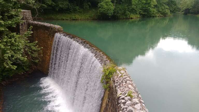 Mirror Lake Dam was constructed to create a fishing lake in 1940 by the Civilian Conservation Corps. Mirror Lake is fed by Blanchard Spring.